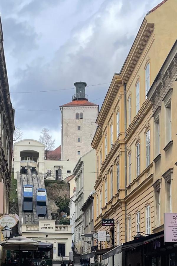 Grich Witch Apartment Zagreb Exterior foto